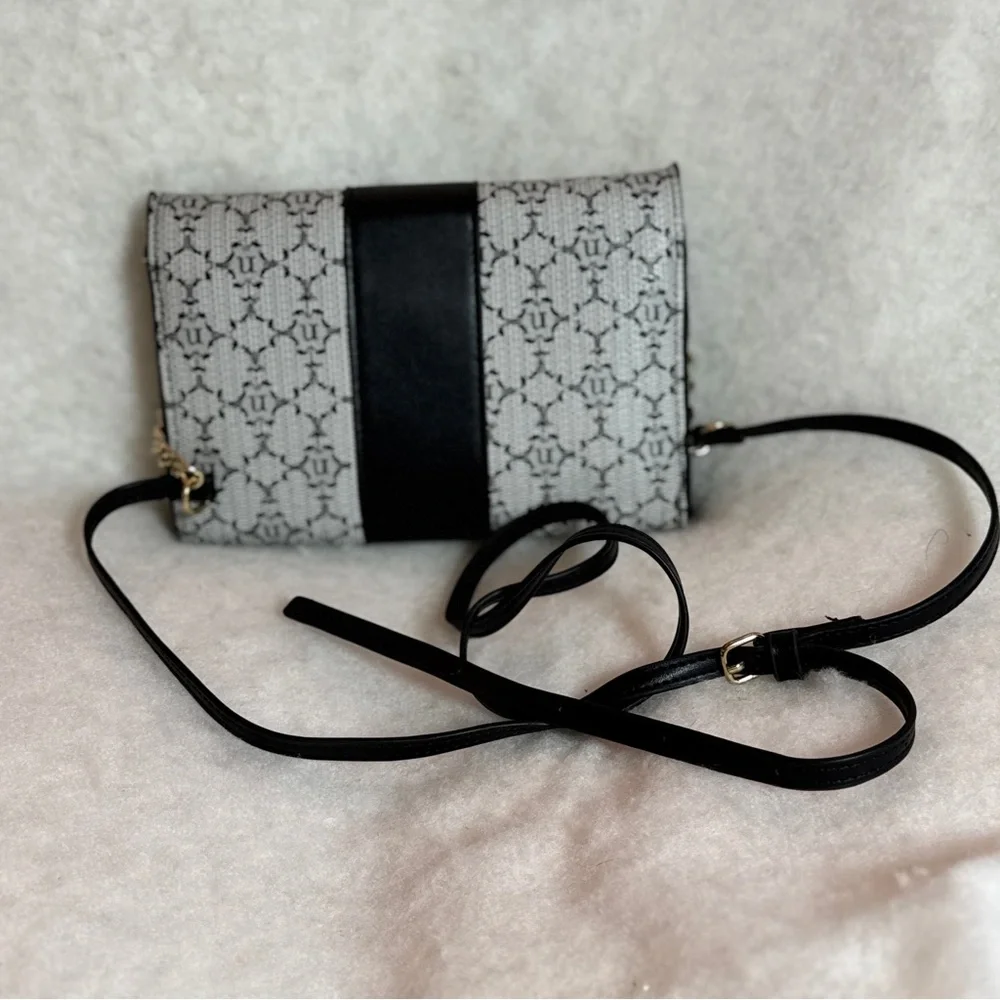 Nanette Laporte Black &‎ Gray Pattern Crossbody Purse W/ Fold Over Snap Closure